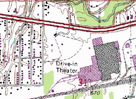 Wayne Drive-In Theatre - Topo (newer photo)